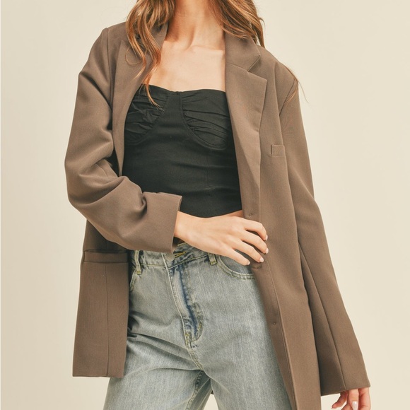 SALT + CO. - Top No. 09, Oversized Boyfriend Fitted Blazer in Cedar (NWT) - Picture 2 of 5